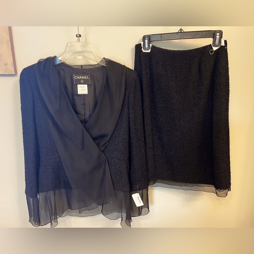 *NWT* Chanel Black Nylon/Wool/Silk Tweed Jacket & Skirt Suit or Midi dress - Picture 3 of 15